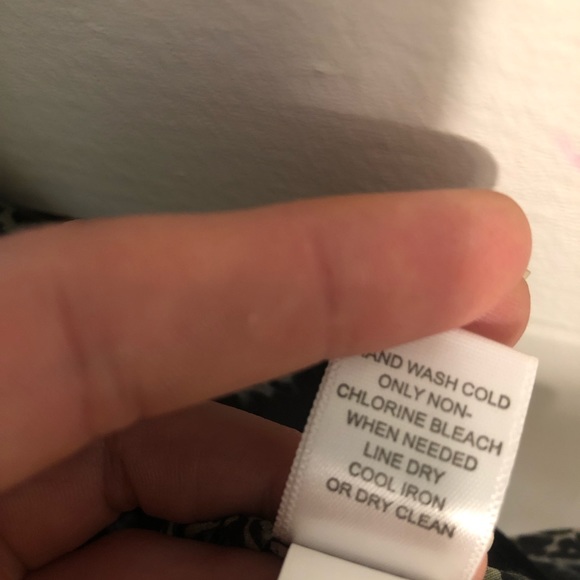 Banana Republic Top - Picture 4 of 4